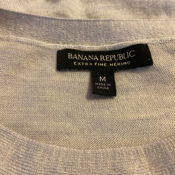Banana Republic Lovely Embroidered Extra Fine Merino Wool Sweater Size M Gray - Picture 4 of 5